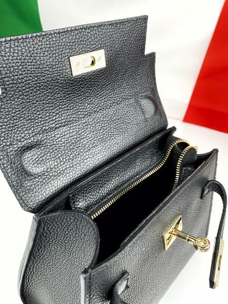 Сумка жіноча Virginia Conti 02733 Black 02733 Black фото